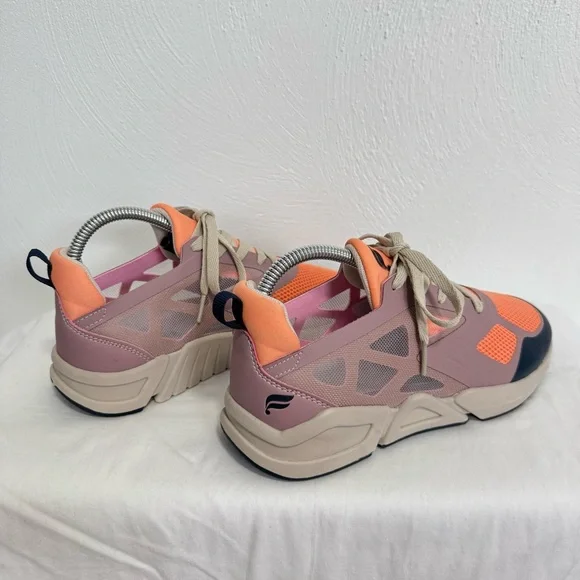 Fabletics Venice Performance Sneaker Women’s 8 Peach Haze Athleisure Gym Active - Picture 6 of 9